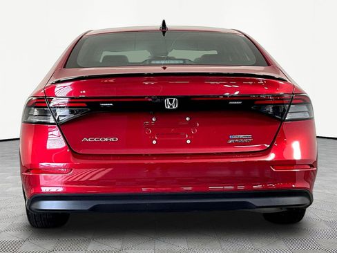 Used 2025 Honda Accord Sport image 5
