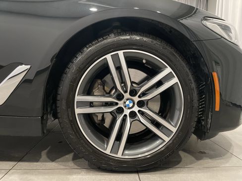 Certified 2023 BMW 530i xDrive 530i xDrive w/ Convenience Package image 10