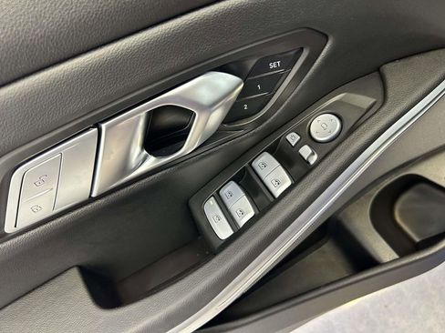 Used 2025 BMW M340i RWD image 18