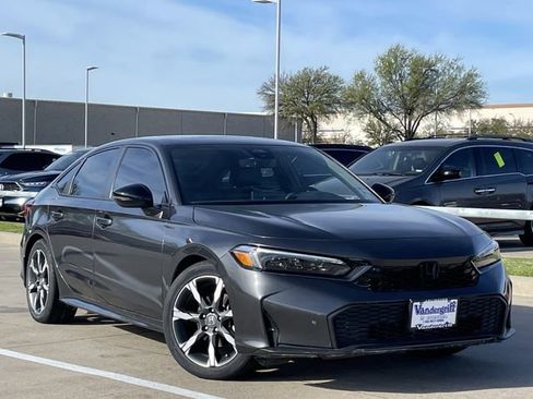 Used 2025 Honda Civic Sport Touring image 2