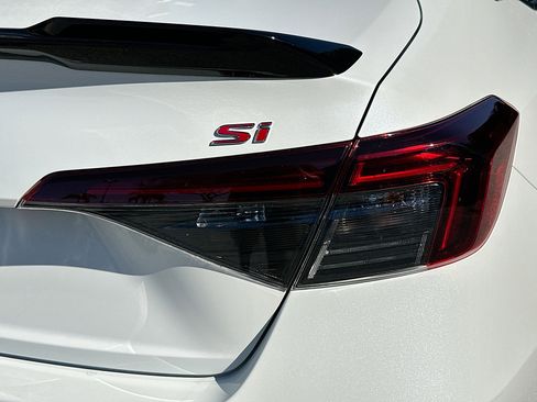 Used 2025 Honda Civic Si image 32