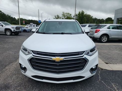 Used 2019 Chevrolet Traverse Premier w/ Driver Confidence II Package image 4