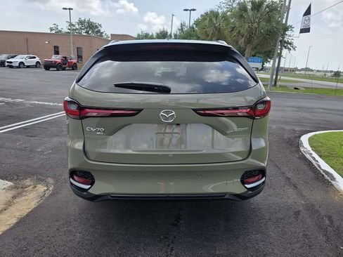 Certified 2025 MAZDA CX-70 Plug-In Hybrid w/ Premium Plus AWD/4WD image 4