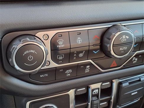 New 2024 Jeep Wrangler Rubicon 392 image 17