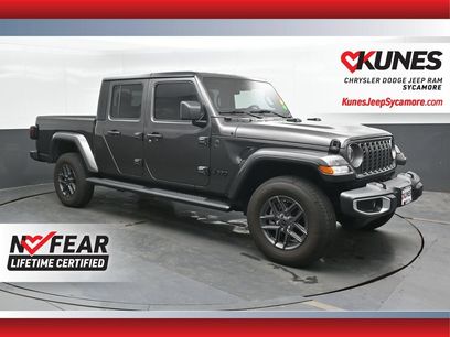 Used 2025 Jeep Gladiator Sport