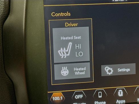 Used 2022 Jeep Renegade Latitude w/ Convenience Group image 20