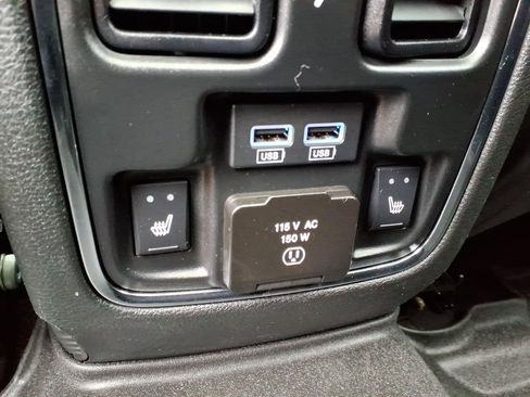 Used 2021 Jeep Grand Cherokee Overland AWD/4WD image 18