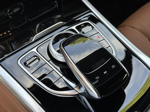 Certified 2024 Mercedes-Benz G 63 AMG 4MATIC image 34