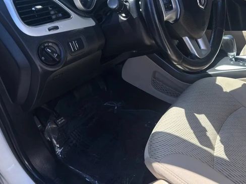 Used 2014 Dodge Journey SXT AWD/4WD image 26