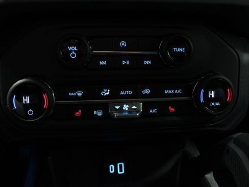 Used 2023 Ford Bronco Big Bend image 22