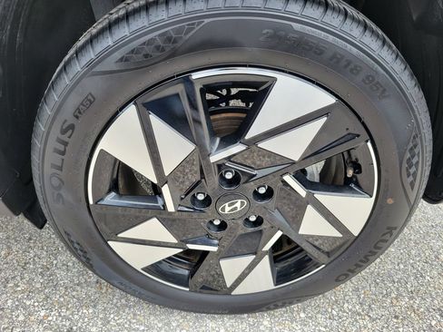 Used 2025 Hyundai Kona SEL FWD image 6