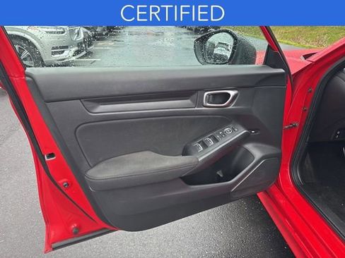 Used 2023 Honda Civic Sport image 11