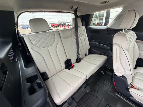 Used 2022 Hyundai Palisade Calligraphy image 35