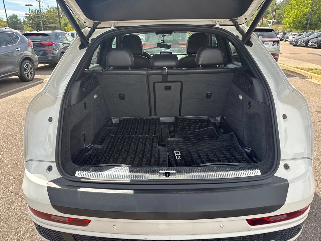 Used 2018 Audi Q3 2.0T Premium Plus AWD/4WD image 34