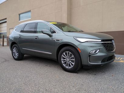 Used 2024 Buick Enclave Essence w/ Technology Package