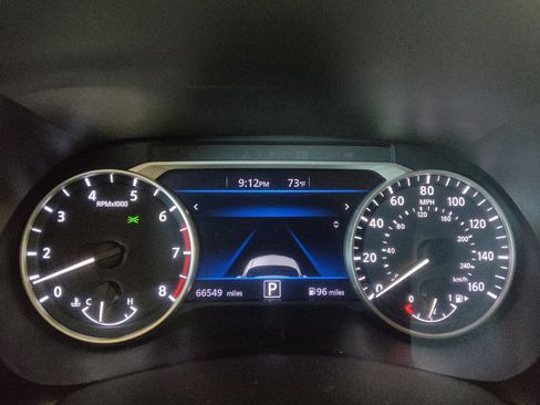 Used 2021 Nissan Sentra SV FWD image 23