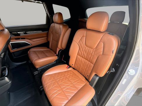 Used 2024 Kia Telluride EX X-Line AWD/4WD image 19