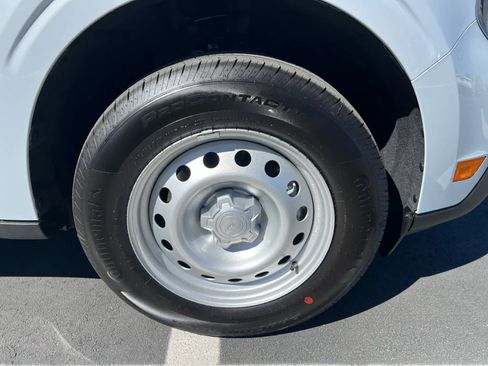 New 2026 Ford Maverick XL w/ Equipment Group 101A AWD/4WD image 16