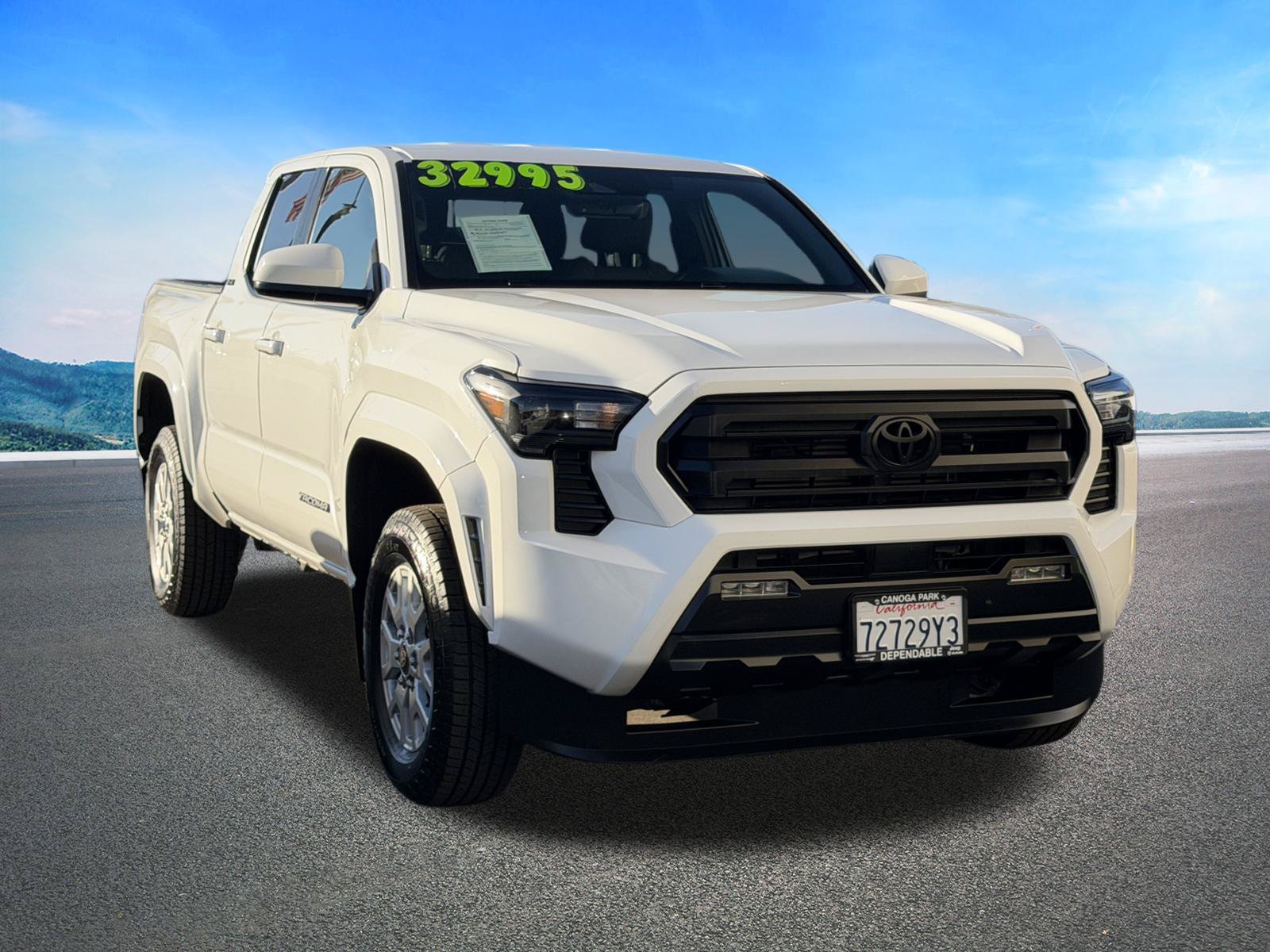 Used 2024 Toyota Tacoma SR5 RWD image 2