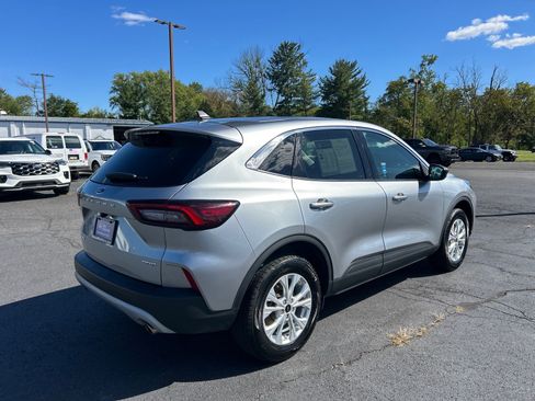 Certified 2024 Ford Escape Active AWD/4WD image 15