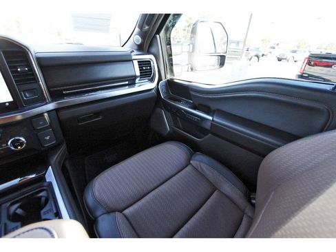 Used 2024 Ford F250 King Ranch image 12