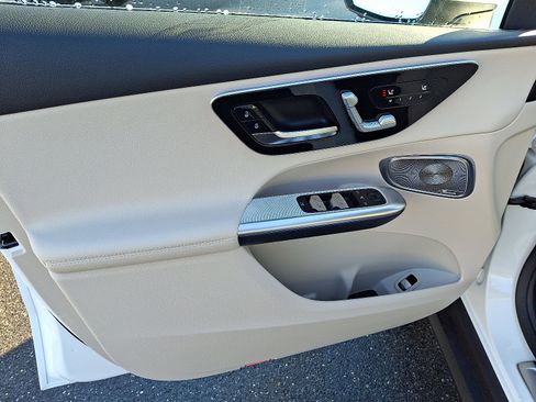 New 2026 Mercedes-Benz GLC 300 4MATIC image 7