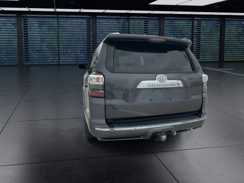 Used 2019 Toyota 4Runner Limited AWD/4WD image 7