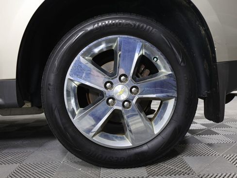 Used 2015 Chevrolet Equinox LT image 8