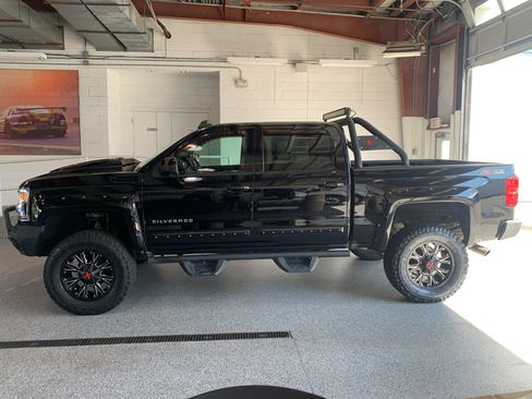 Used 2016 Chevrolet Silverado 1500 LT w/ All Star Edition AWD/4WD image 6