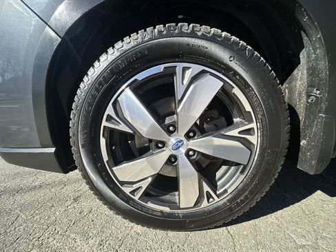 Used 2021 Subaru Forester Touring image 10