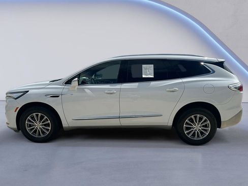 Used 2023 Buick Enclave Essence FWD image 6