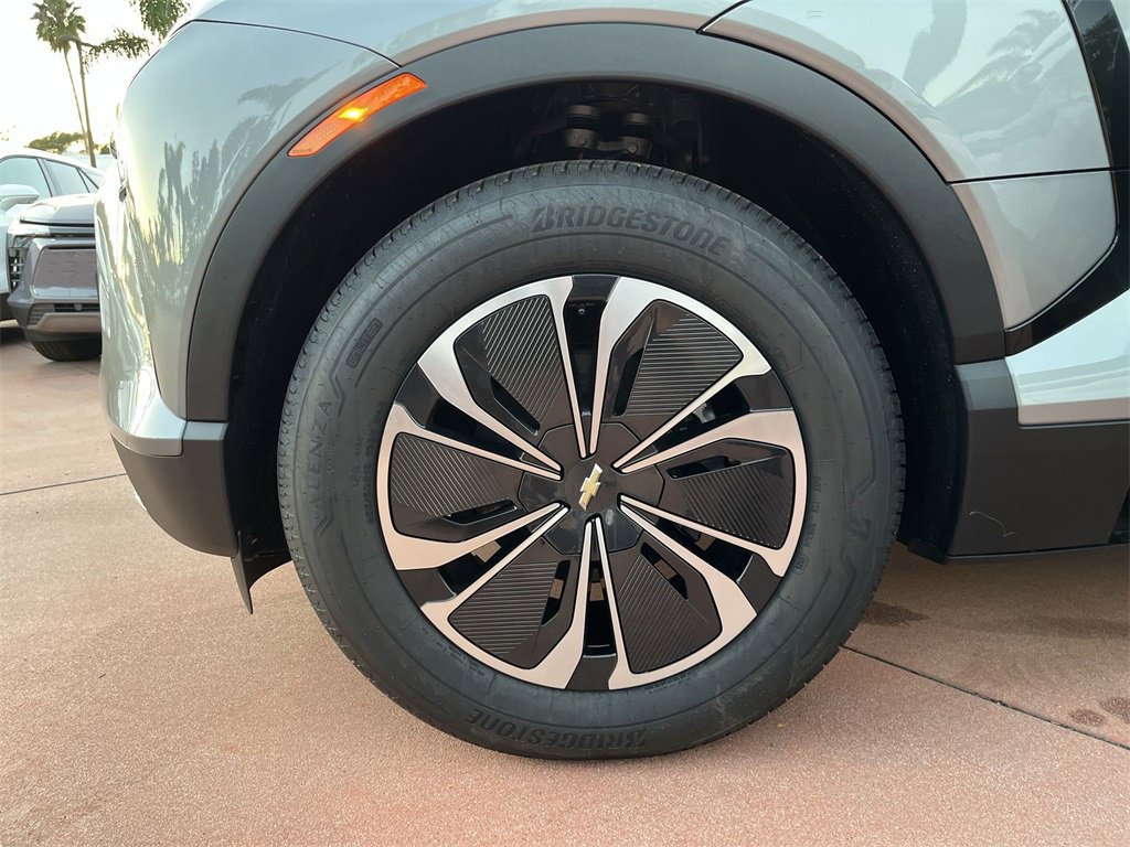 New 2026 Chevrolet Blazer EV LT w/ LPO, All-Weather Mat Package FWD image 31