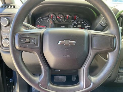 Used 2020 Chevrolet Silverado 1500 Custom Trail Boss w/ Custom Convenience Package image 18