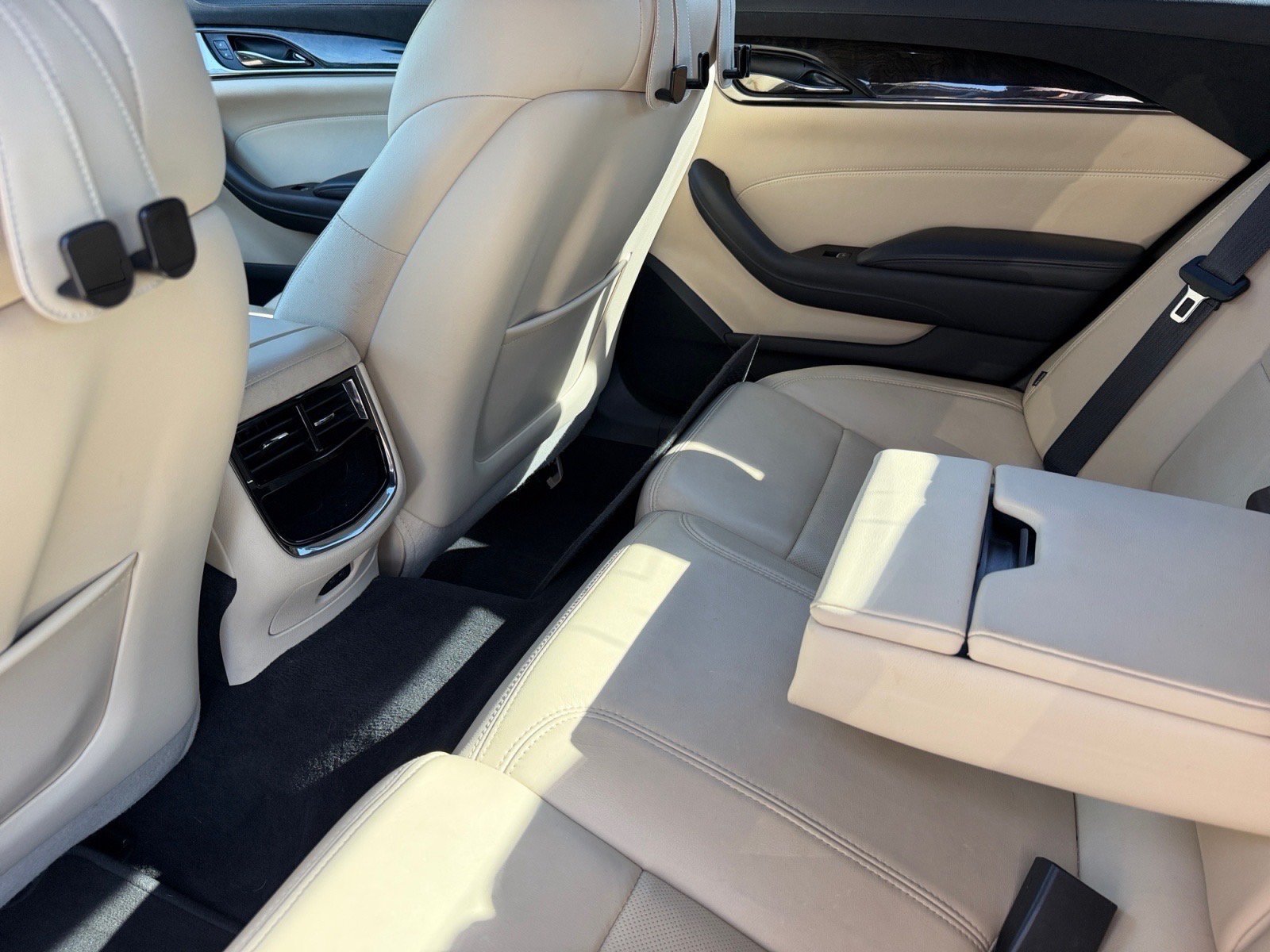 Used 2018 Cadillac CTS Luxury AWD/4WD image 15