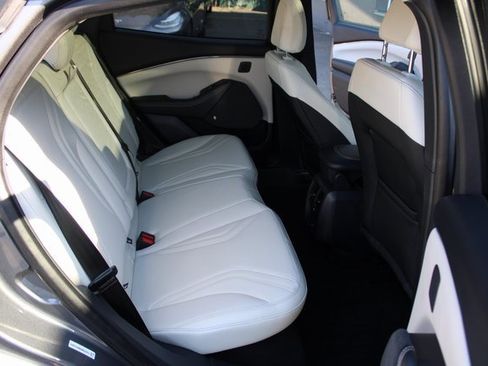 Used 2021 Ford Mustang Mach-E Premium image 28