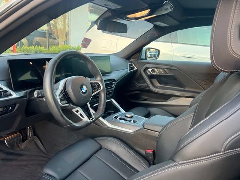 Used 2025 BMW 230i Coupe w/ M Sport Package RWD image 9