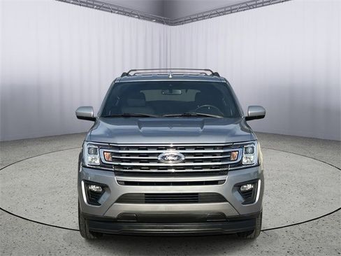 Used 2020 Ford Expedition XLT w/ Cargo Package image 4