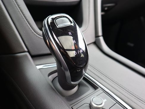 Certified 2021 Cadillac XT5 Premium Luxury image 26