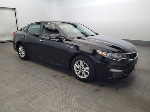 Used 2019 Kia Optima LX image 13