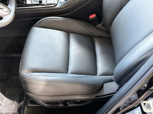 Used 2024 MAZDA CX-30 AWD 2.5 S w/ Preferred Package image 18