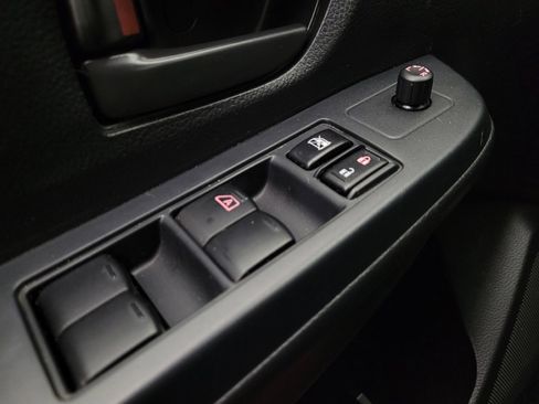 Used 2014 Subaru Impreza 2.0i image 27