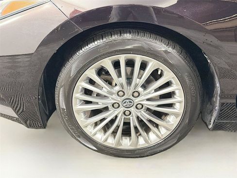 Used 2019 Toyota Avalon Limited w/ Advanced Safety Package FWD image 34