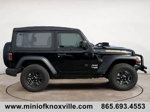 Used 2020 Jeep Wrangler Sport image 2