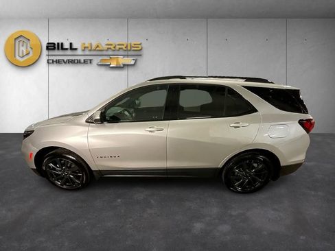 Used 2022 Chevrolet Equinox RS image 13