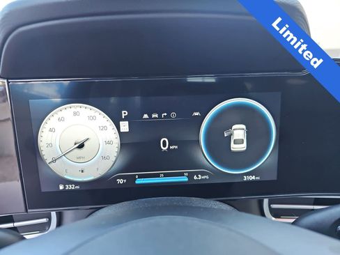 Used 2025 Hyundai Elantra Limited image 22