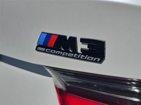 Used 2023 BMW M3 Competition w/ M Carbon Exterior Package image 5