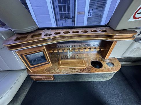 Used 2002 Ford Excursion XLT image 4