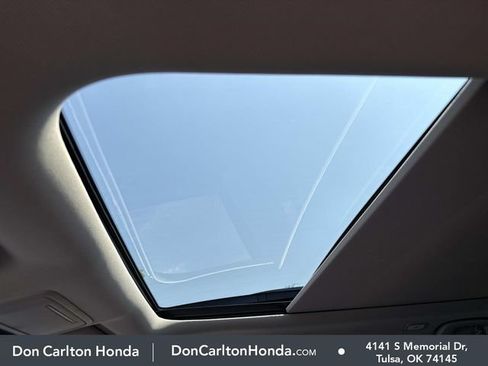 Used 2025 Honda Pilot Touring image 15