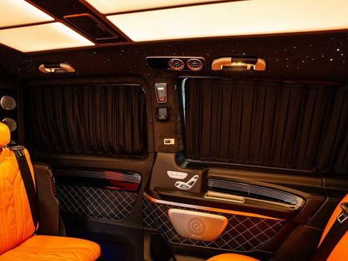 Used 2021 Mercedes-Benz Metris Passenger image 64