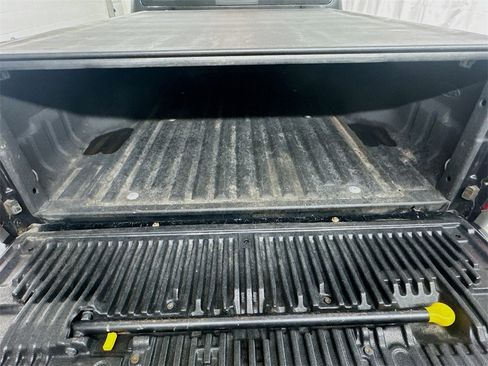 Used 2015 Ford F350 Lariat w/ Lariat Ultimate Package image 22